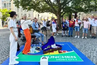 Alea mit Ania Jools auf dem Rindermarkt