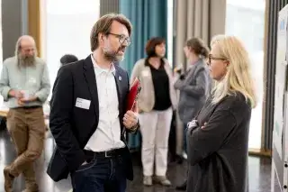 Florian Kraus Hearing Gespräch Florian Kraus im Gespräch beim Hearing zum Ganztag in München
