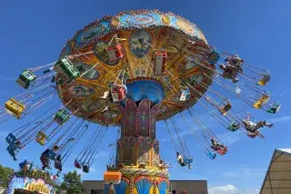 Truderinger Festwoche - Kettenkarussell Truderinger Festwoche - Kettenkarussell