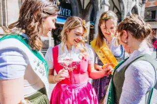Königliche Hoheiten am Stadtgeburtstag Königliche Hoheiten am Stadtgeburtstag