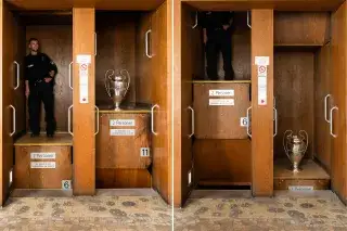 Paternoster der Polizei mit Trophy Paternoster der Polizei mit Trophy