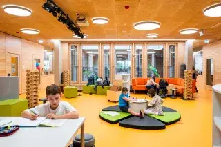 Kinder im Lernhaus St.-Veit-Straße