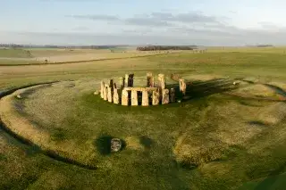 Stonehenge - Ausstellung: Blick von Südwesten