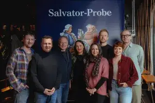 Das Schauspieler-Ensemble zum Singspiel 2026