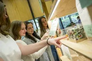 Jetzt geht’s rund – Kreisläufe statt Abfälle