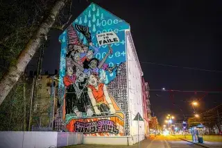 Mural Too Big To Faile von FAILE