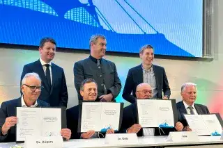 Übergabe Wirtschafts-Memorandum
