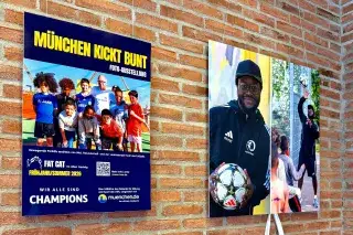 Ausstellung München kickt bunt im Fat Cat