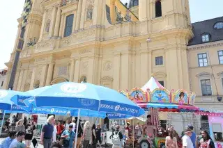 Volksfest am Odeonsplatz