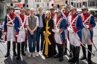 Das Münchner Kindl mit der Würmesia und OB Krause