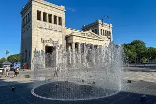 Space in Action von Jeppe Hein