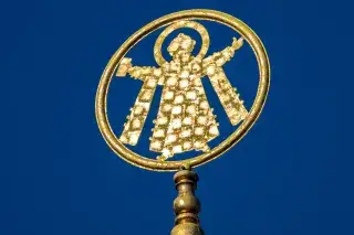 Das Münchner Kindl am Flaggenmast