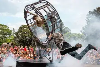 Roue Giratoire im Amphitheater