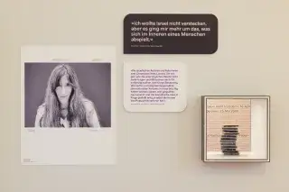 Ausstellungsansicht Literatur & Haltung