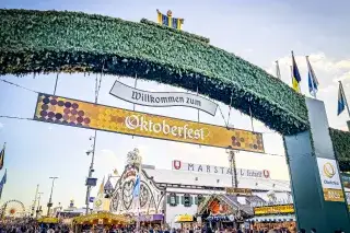 Eingang auf der Wiesn