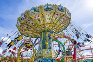 Wellenflug auf der Wiesn