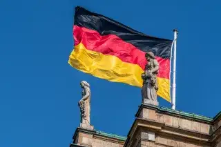 Deutschlandfahne am Maximilianeum