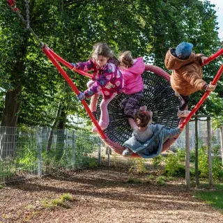 Kinder spielen in der Kita an der Infanteriestraße