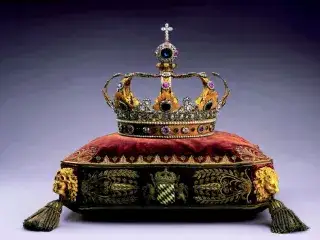 Königskrone der Wittelsbacher in der Schatzkammer der Residenz