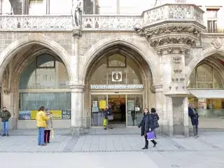 Münchner Stadtinformation für Touristen im Rathaus