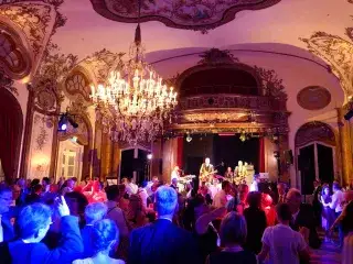 Ball im Silbersall im Deutschen Theater