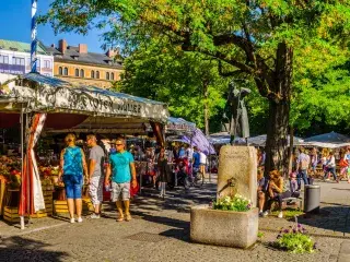 Sommer auf dem Münchner Viktualienmarkt