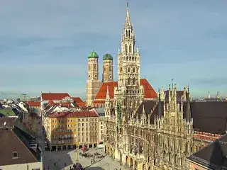 Blick von der Webcam auf Marienplatz, Neues Rathaus und Frauenkirche