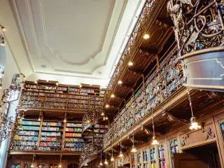  Juristische Bibliothek im Neuen Rathaus