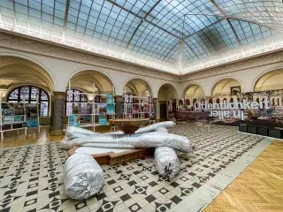 Die PlanTreff-Ausstellung „In aller Öffentlichkeit“ in der Rathausgalerie
