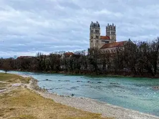 Wolken über St. Maximilian