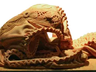 Carsten-Caren Lewerentz, PRÄLUDIUM UND FUGE, 2009, Zirbelkiefer, 2010x39x36 cm_c-VG-Bild-Kunst-Bonn_frei