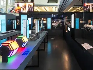Licht und Materie - Deutsches Museum - Blick in die Sonderausstellung