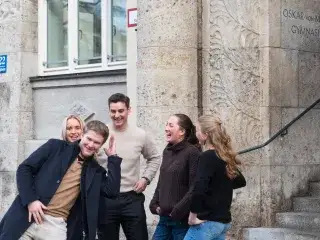 Das Oskar-von-Miller-Gymnasium in Schwabing