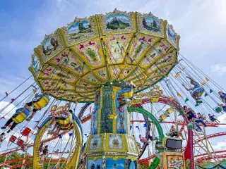 Wellenflug auf der Wiesn