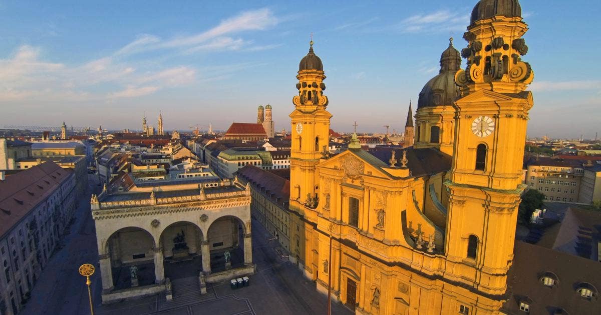 Odeonsplatz München Alle Infos und SightseeingTipps muenchen.de