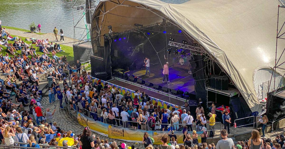 Theatron Pfingstfestival