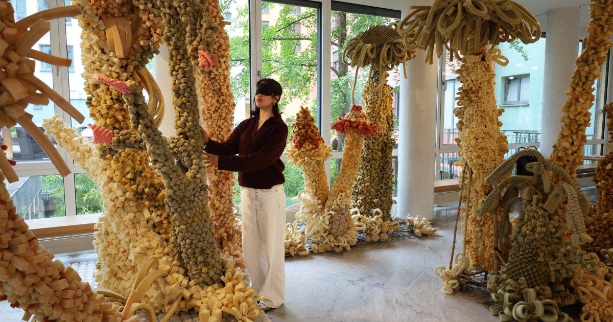 Kunst begreifen! Tastführung zu "Weg und Wandel"