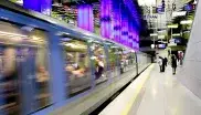 Bahnsteig an der U-Bahn Haltestelle Münchner Freiheit.