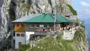   Tegernseer Hütte im Buchsteingebiet